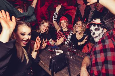 Party Bild aus dem Pirates Berlin vom 01.11.2025